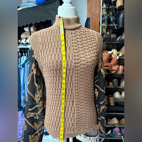 Beautiful Women’s Anthropologie Twofer Top - Picture 12 of 13